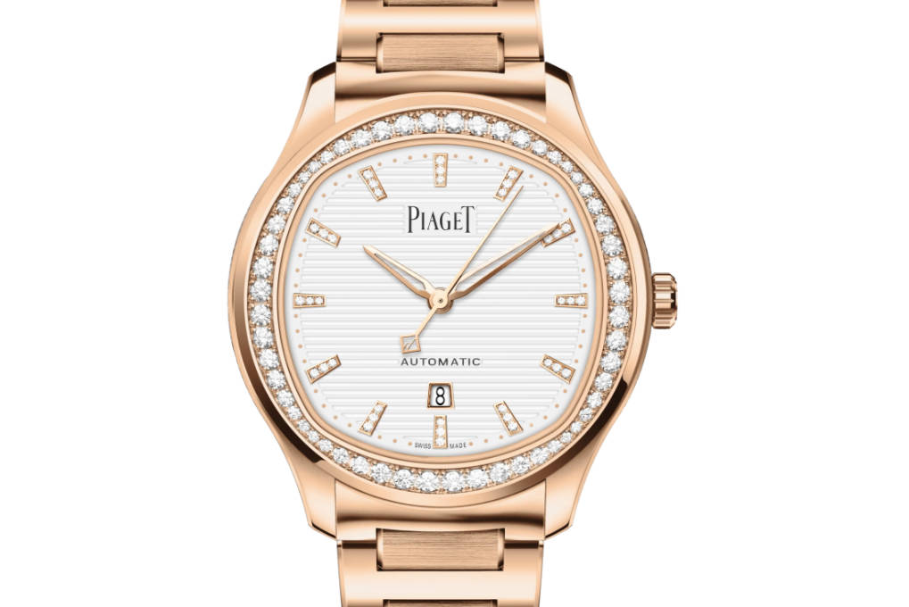 奢侈守护：伯爵手表遭遇意外磕碰损坏，该如何应对与修复？