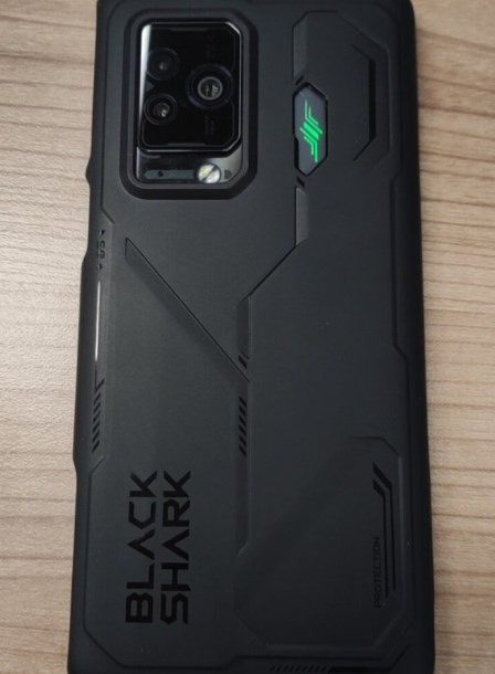 黑鲨手机打游戏性能测评