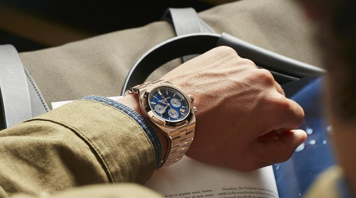 江诗丹顿手表表盘更换方法