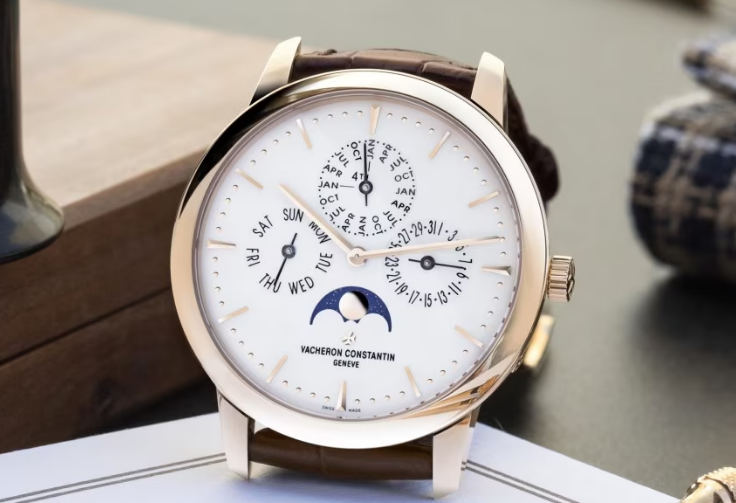 江诗丹顿手表表蒙清洗保养